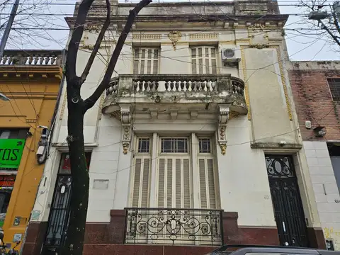 Propiedad en venta en Barracas ex-hotel.
