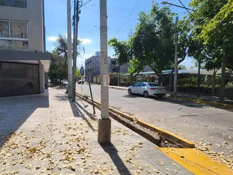 Esquina José Ingenieros Y Calle Perito Moreno