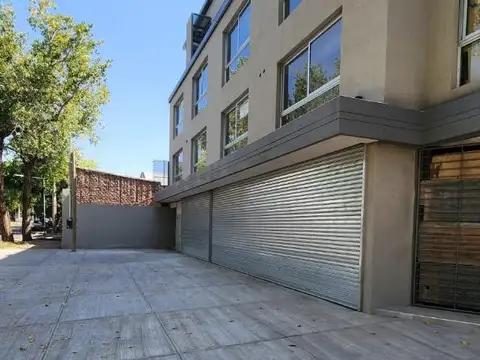 LOCAL COMERCIAL ESQUINA EN GODOY CRUZ