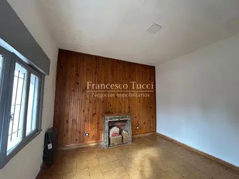 Casa en Venta con 1 cochera
