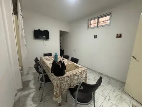 Alquiler 24 meses Departamento 3 ambientes con Patio. Zona Centro