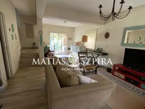 Casa en Venta en Haras Maria Elena, USD 270.000