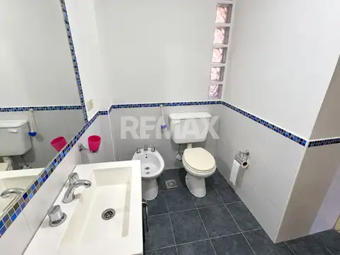 Departamento en Alquiler con 1 cochera