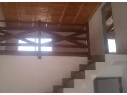 Depto Tipo Casa 5 ambientes con 1 baño