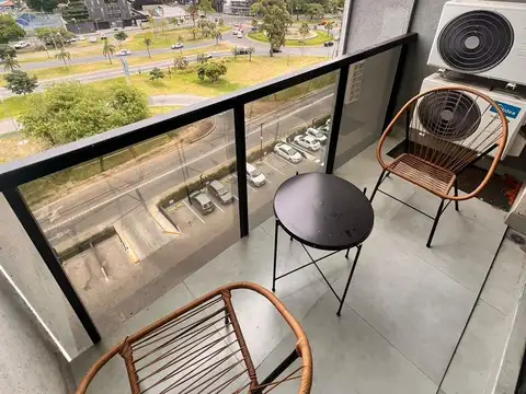 Departamento en Alquiler con 1 cochera