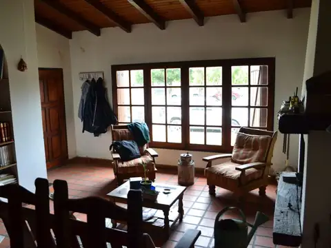 CASA de 3 DORMITORIOS BARRIO PUEYRREDÓN