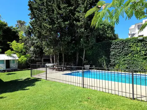 Casa con pileta - San Isidro zona Márquez y Panamericana