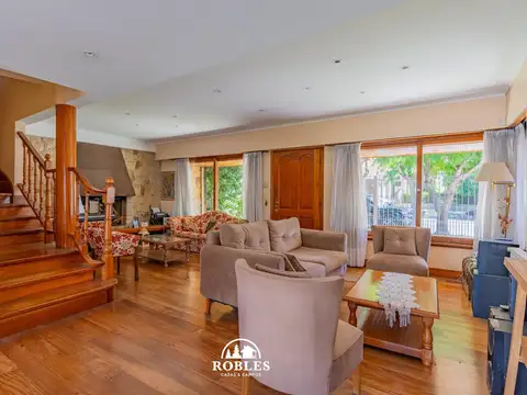 Chalet en el entorno del barrio Los Troncos