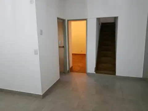 Departamento en Alquiler en Villa Adelina, $ 790.000