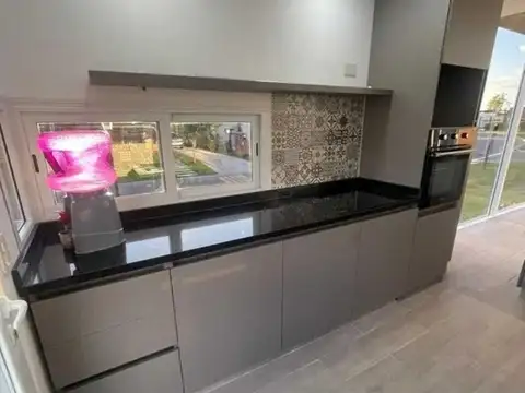 Casa en Alquiler Temporal al Norte