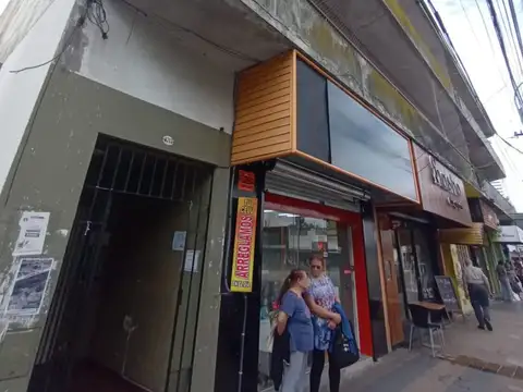 Juan Bautista Alberdi 4700, Piso 1