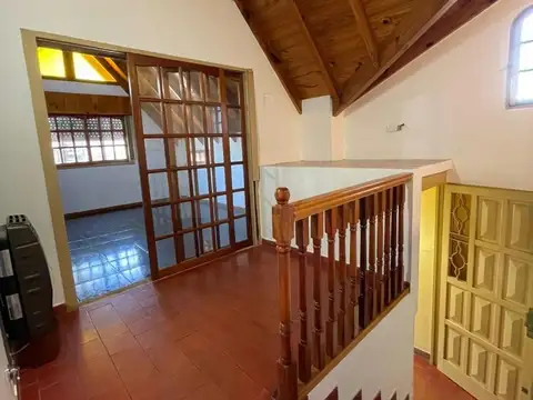 Depto Tipo Casa en Alquiler de 3 dormitorios
