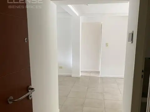 Departamento en Alquiler en Barrio Parque., $ 1.500.000
