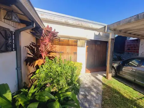 VENTA CASA 4 AMBIENTES . TEMPERLEY