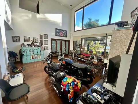 EXCELENTE PROPIEDAD EN TERRAVISTA 