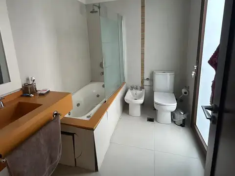 EXCELENTE PROPIEDAD EN TERRAVISTA 