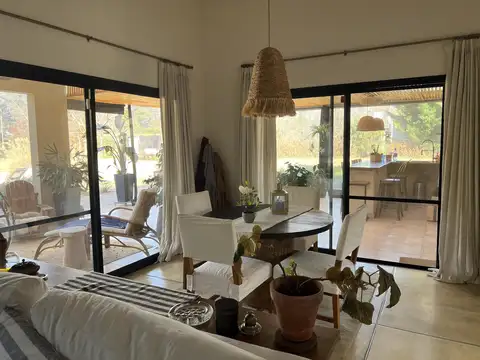 Casa en Venta de 5 ambientes en La Esperanza Club de Campo, General Rodriguez