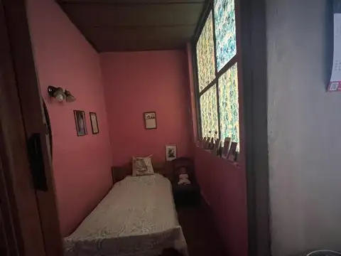 Depto Tipo Casa en Venta 80 años