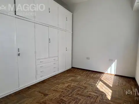 Depto Tipo Casa 4 ambientes con 1 baño
