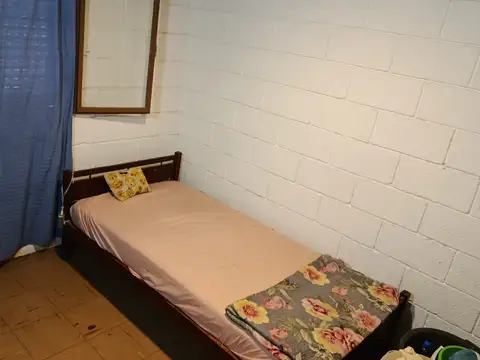 Departamento Barrio España. 3° piso. a metros de colectora ruta 11.