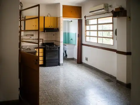 Depto Tipo Casa en Venta 45 años