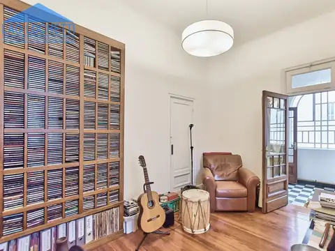VENTA! Muy Pintoresco PH con bajas expensas  COLEGIALES 