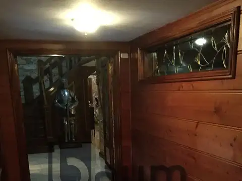 Casa 7 ambientes con 7 baños