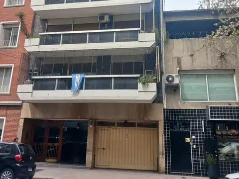 Departamento 4 Ambientes con Dependencia, Cochera y Baulera Palermo