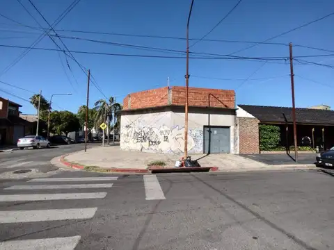 Venta Local a terminar en Morón Financiacion directa