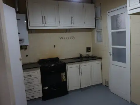 ALQUILER DEPARTAMENTO 3 AMBIENTES AL FTE. CON BALCON
