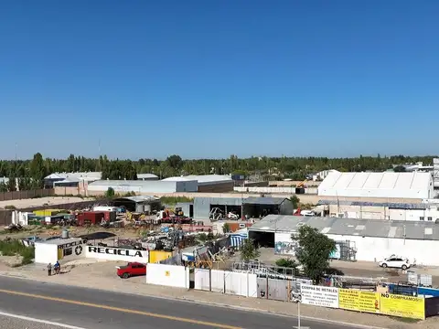 ALQUILER GALPON FRENTE AV MOSCONI - NEUQUEN