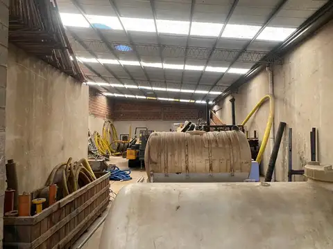 Galpon en Alquiler en La Plata, $ 3.000.000