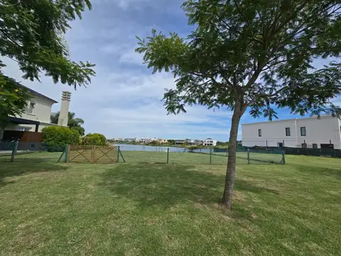 Terreno en Venta de 796,0 m2