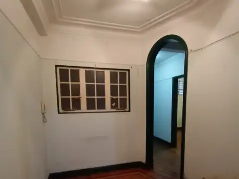 ALQUILO OFICINA CON 2 DESPACHOS MAS SALA DE REUNION EN EL CORAZON DE CABALLITO