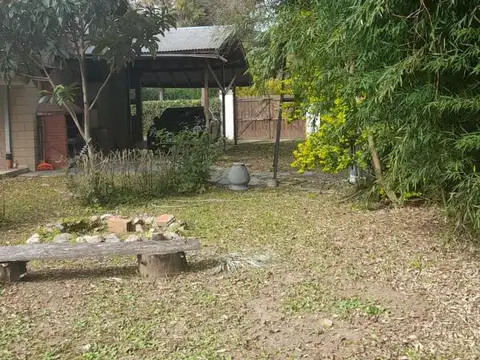 Venta Casa Quinta, 6 ambientes - en Barrio El Cazador, Belen de Escobar.