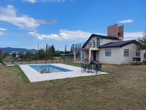 Casa 3 dorm. - Pileta en Los Espinillos, Potrero de Garay 
