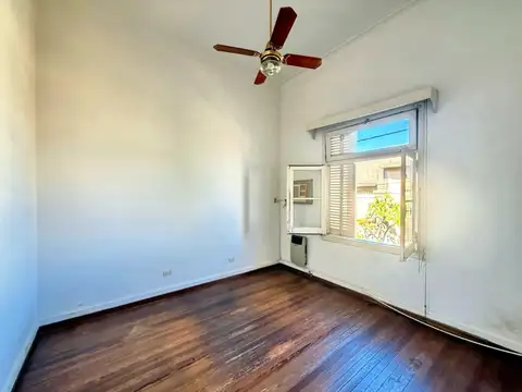 Departamento 5 ambientes con 2 baños