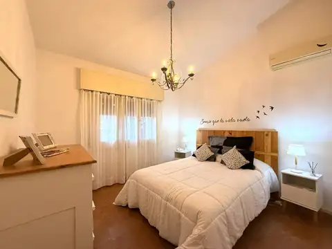 Casa 2 ambientes con 1 baño