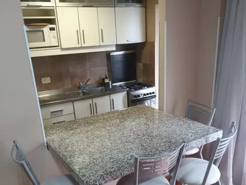 Departamento en Alquiler Temporal con 1 cocheras