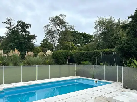 Casa en Alquiler en San Lorenzo, USD 1.800