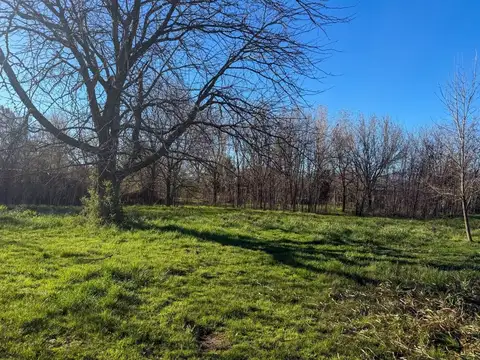 LOS PINOS -RUTA 8 KM 72- 100