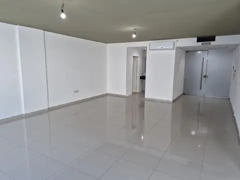 Oficina en Alquiler al Oeste