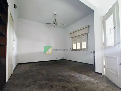 Depto Tipo Casa en Venta de 5 ambientes