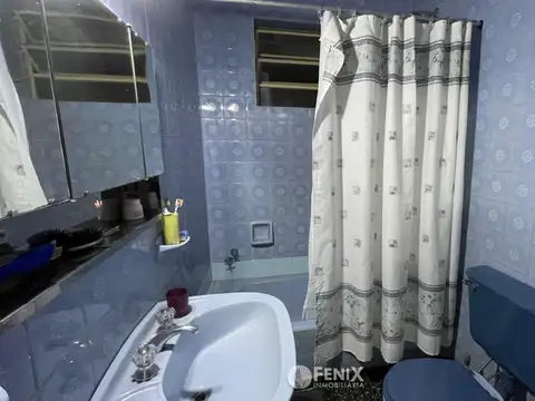 CF1276 - CASA APTA CRÉDITO HIPOTECARIO - 4 DORMITORIOS - AV. LAVALLE Y BUSTAMANTE