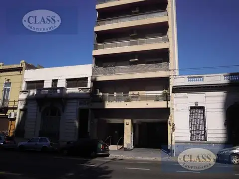 DEPARTAMENTO 2 AMBIENTES AL CONTRAFRENTE CON BALCON EN ALQUILER EN FLORES!!!