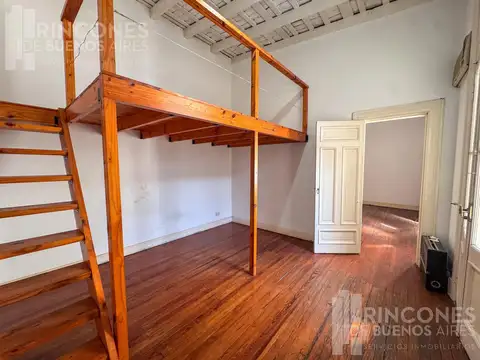 Depto Tipo Casa 2 ambientes con 1 baño