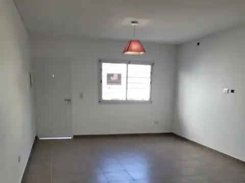 2 AMBIENTES EN COMPLEJO