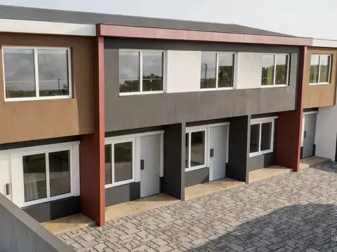 Depto Tipo Casa en Venta de 3 ambientes