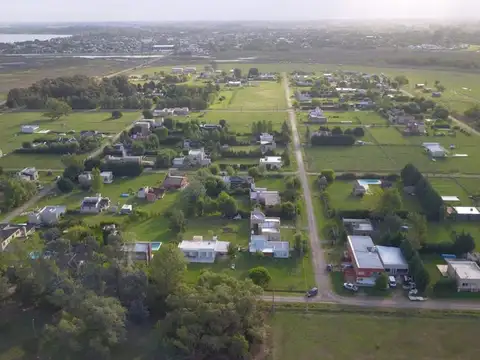 Terreno en Venta 25  mts Frente