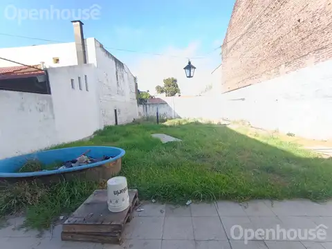 VENTA CASA A REFACCIONAR, LOTE 10 X 31